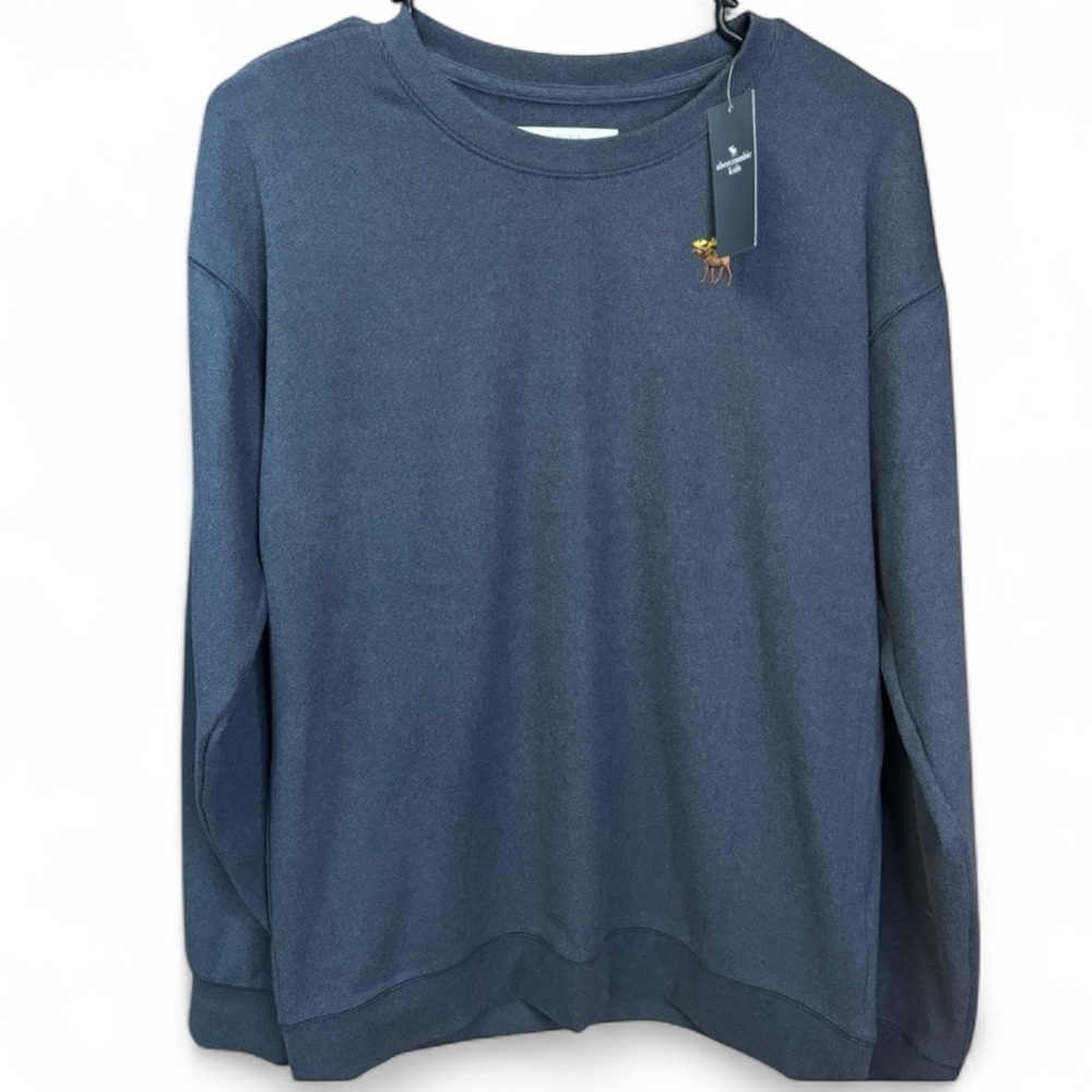 Abercrombie Kids Crewneck Long-Sleeved – Size 15/16 – NWT Soft Cozy